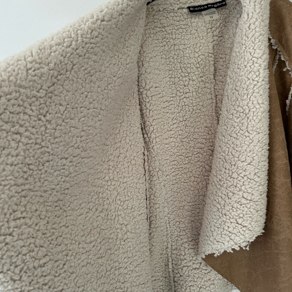 Bianca Nygard Woman’s Shearling Coat - Picture 2 of 7